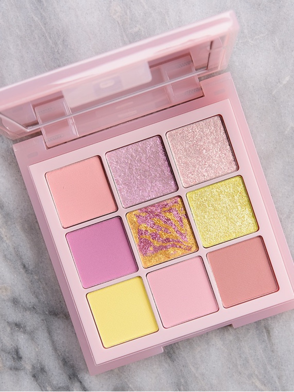 Huda Beauty Pastel Obsession 9 Pan Eyeshadow Palette #Rose